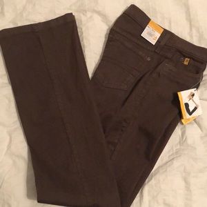 NWT Tall Yoga Jeans in Brown Boot Cut